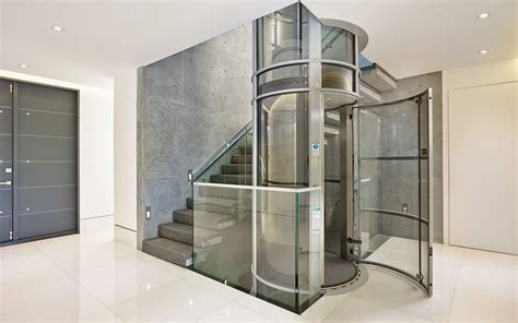 Round glass elevators, custom made or model selection - Siller Stairs