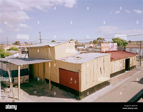 South africa city slum hi-res stock photography and images - Alamy