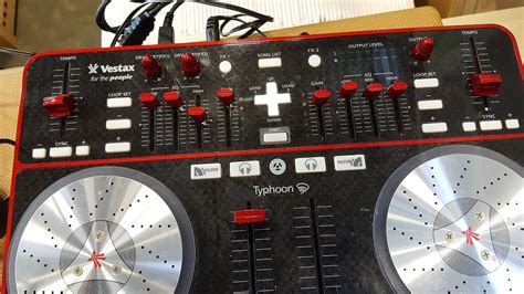 VESTAX TYPHON DJ MIXING BOARD