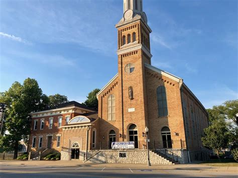 St. Lawrence Catholic Church - Downtown Lawrenceburg