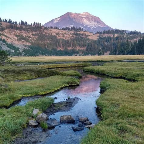 South Sister, in the Three Sisters wilderness area, Oregon, USA. Photo ...