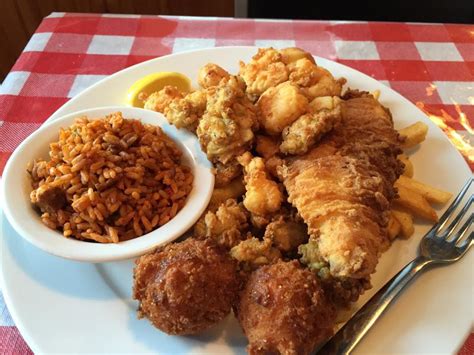 Ultimate Guide to Seafood Restaurants in Charleston - Eater Charleston