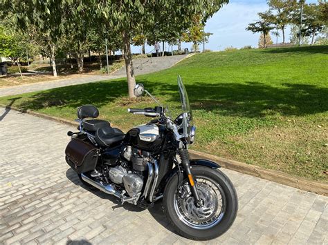 New Speedmaster owner from Spain | Triumph Bobber Forum