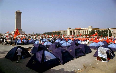 The 1989 Tiananmen Square protests in photos