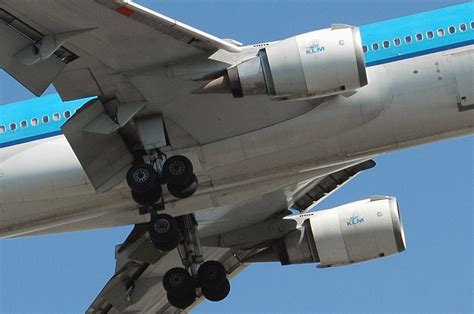 MD-11 Landing Gear | A nice close up of KLM'd MD-11 landing … | Flickr