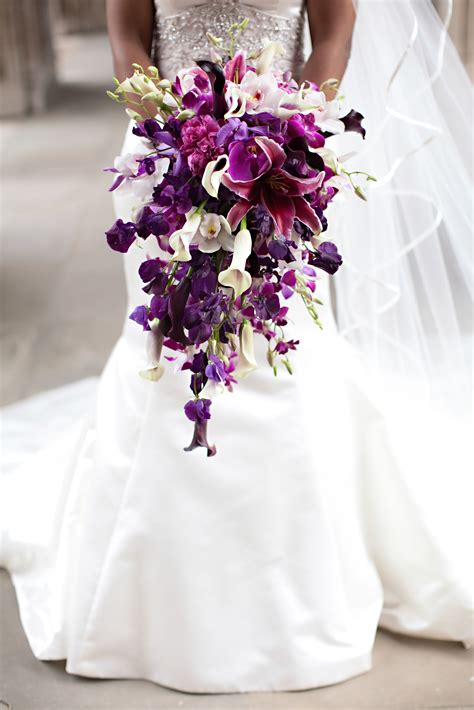 Wedding Flower Guide | Purple bridal bouquet, Purple wedding bouquets ...