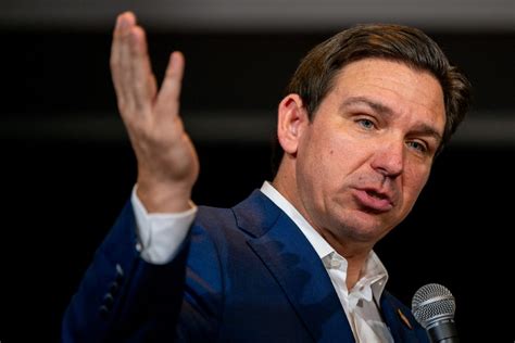 Ron DeSantis pulls the plug on his 2024 campaign, giving endorsement to ...