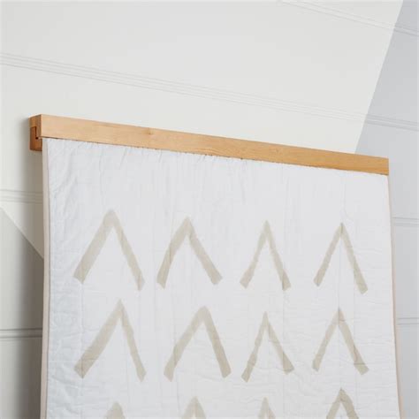 Wooden Quilt Hanger + Reviews | Crate & Kids