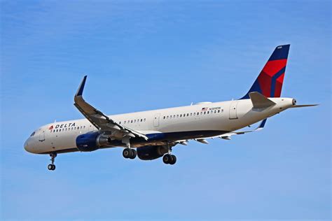 N389DN: Delta Air Lines Airbus A321-200 (Newest Of 100 In Fleet)