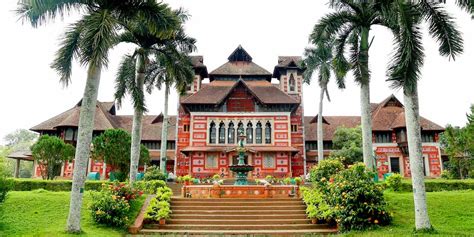 Napier Museum Trivandrum (Timings, History, Entry Fee, Images ...