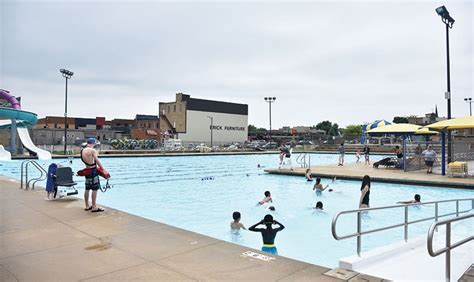 Municipal pool: a place for summer fun - Austin Daily Herald | Austin ...