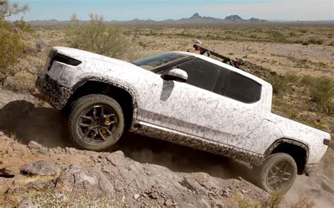 Watch: Rivian R1T Shows Off Unique Off-road Potential - The Car Guide