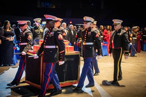 DVIDS - Images - MARINE CORPS BIRTHDAY BALL 2022 [Image 4 of 6]