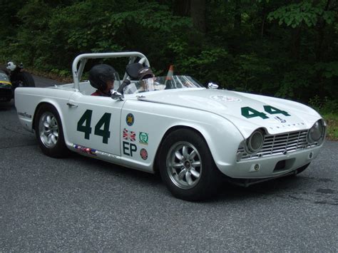 Group 44 Racing Triumph TR4 by Aya-Wavedancer on DeviantArt