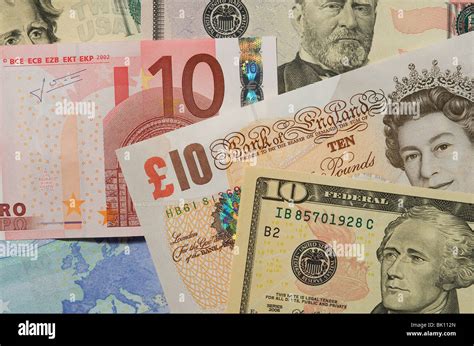 Different types of foreign currencies hi-res stock photography and ...