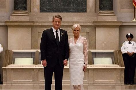 Mika Brzezinski Married To Her Partner and 'Morning Joe' Colleague, Joe ...