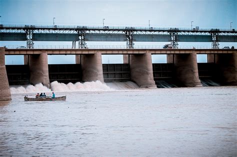 How Concrete Dams are Constructed - Engineering Specialists, Inc.