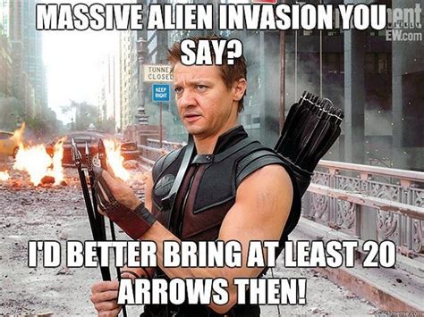 Marvel: 10 Hilarious Hawkeye Memes That Hit A Bullseye