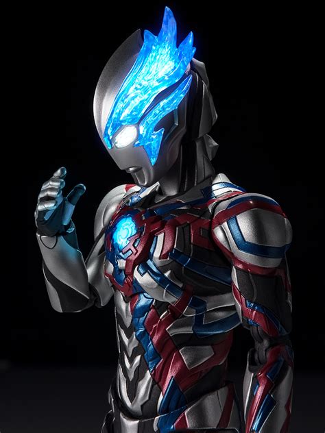 S.H.Figuarts ULTRAMAN BLAZAR | TAMASHII WEB