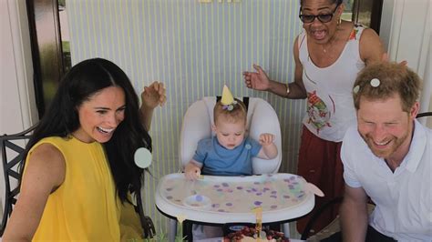 Every Adorable Archie and Lilibet Moment from Harry & Meghan | Flipboard