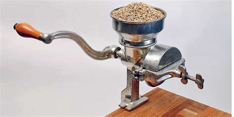 Top 3 Manual Grain Mills for Fresh Flour at Home