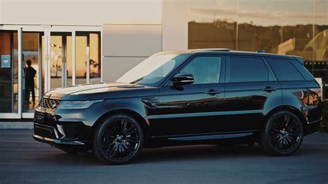 Range Rover Sport Black Edition | Digital Walkaround #FOTIAUTO - YouTube