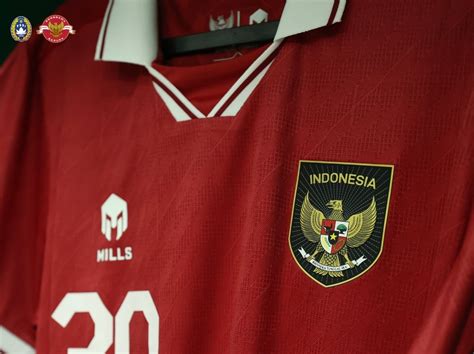 Kenapa Lambang Jersey Timnas Indonesia Tidak Menggunakan Logo PSSI ...