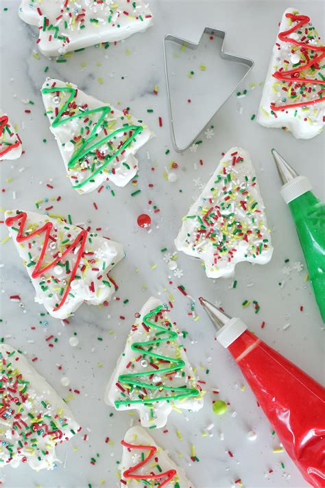 Homemade Little Debbie Christmas Tree Cakes - Cake by Courtney