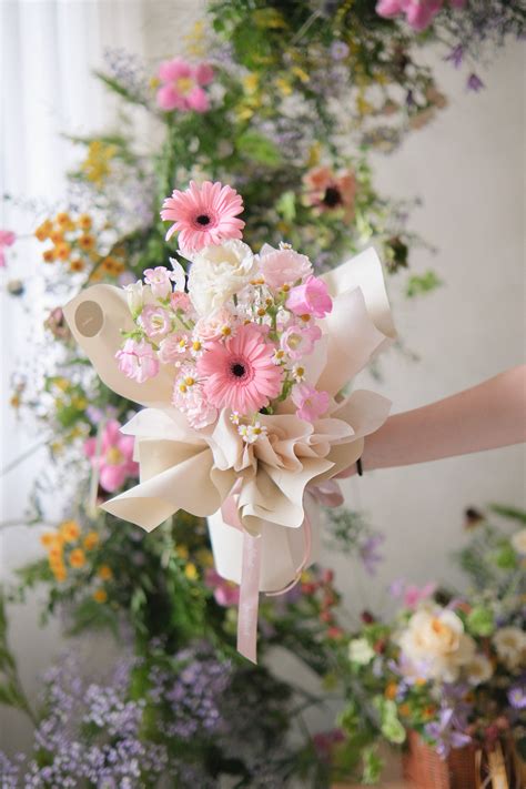 Daily Bouquet (Florist's Pick) – Jungleland.floral