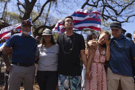 Maui town ravaged by fire will ‘rise again,’ Hawaii governor says of ...