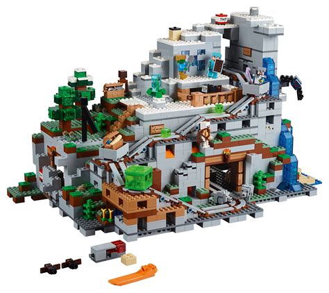 The Mountain Cave - 21137 | Minecraft™ | LEGO Shop