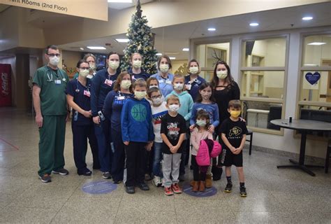 St. Catherine’s students thank hospital staff – Sterling Journal-Advocate