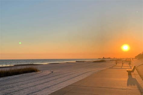 Exploring the Mississippi Gulf Coast - Merry About Town