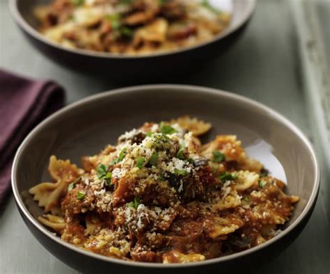 Aubergine and Tomato Pasta - Cookidoo® – the official Thermomix® recipe ...