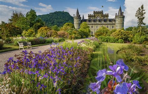 Inveraray may open in winter as guests return - Scottish Field