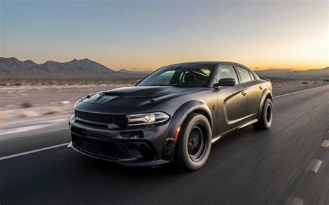 This Custom Dodge Charger Has AWD and 1,525 Horsepower - The Car Guide