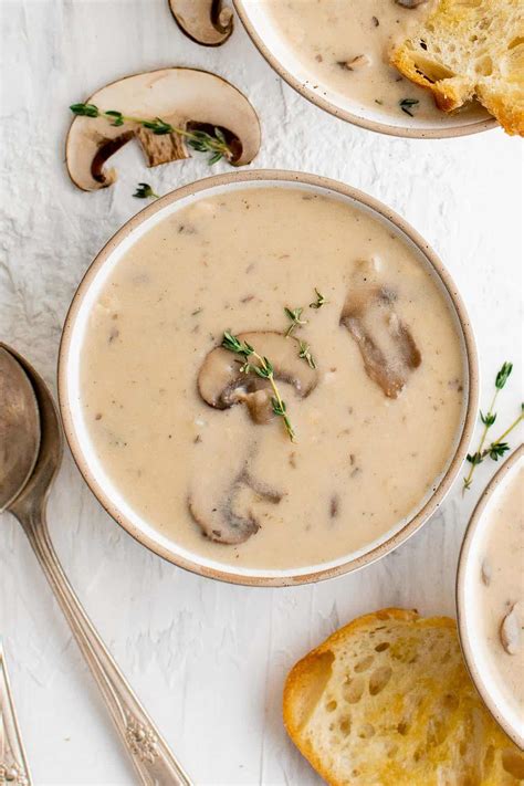 Creamy Mushroom Soup - Hungry Foodie