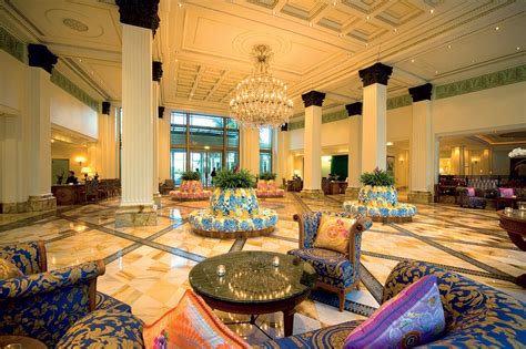 PALAZZO VERSACE DUBAI LUXURY HOTEL | Design Home