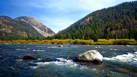 Madison River, Montana - Discovering Montana