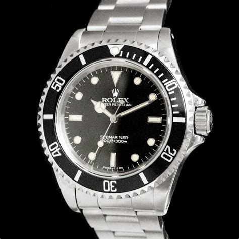 Rolex Submariner 14060 - AMSTERDAM VINTAGE WATCHES