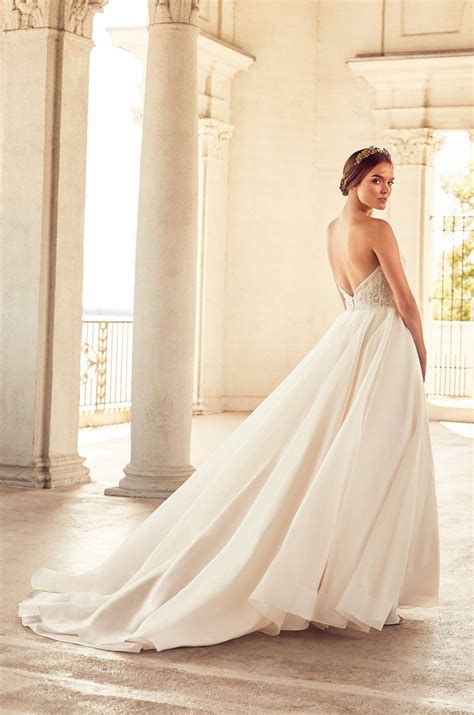 Paloma Blanca - style 4785 | Wedding dresses, Bridal gown inspiration ...