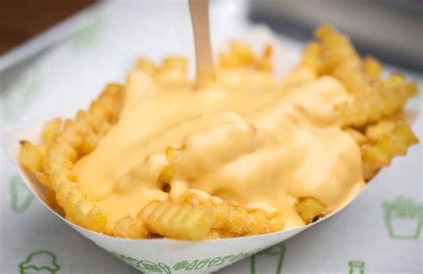 Crinckle Cheesy Fries, Shake Shack | Best french fries, Cheesy chips ...