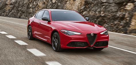 2023 Alfa Romeo Giulia Luxury Sport Sedan | Alfa Romeo Canada