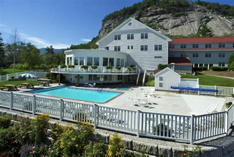 White Mountain Hotel and Resort, North Conway (updated prices 2025)