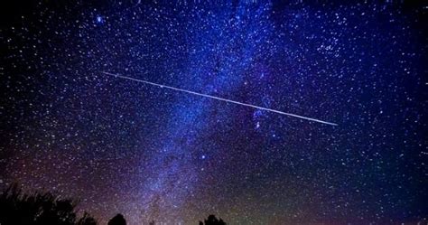 10 Times A Meteor Fell To Earth And Flew Back Into Space - Listverse