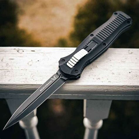 Benchmade Infidel Review: A High-End Out-the-Front Knife with a ...