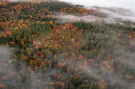 Panoramic view of peak fall foliage in Stowe, Vermont. 19983699 Stock ...