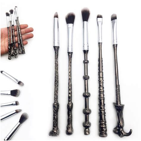 Storybook Cosmetics Harry Potter Makeup Brushes | Pretty Makeup Brushes ...