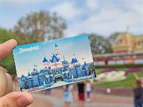 Disneyland Resort simplifies process for tickets and theme park ...