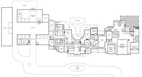 (1377×751) | Mansion floor plan, Luxury floor plans, House plans mansion